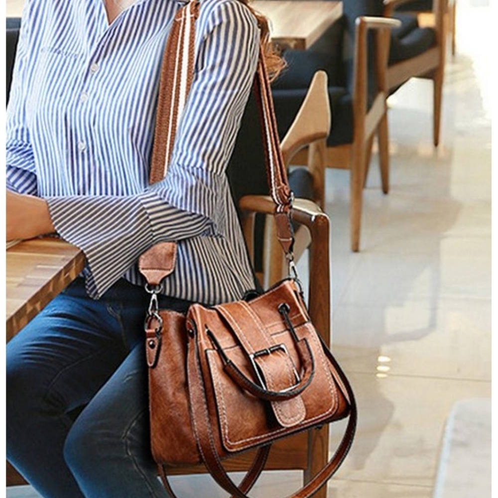 Brown buckle-accent convertible satchel purse
